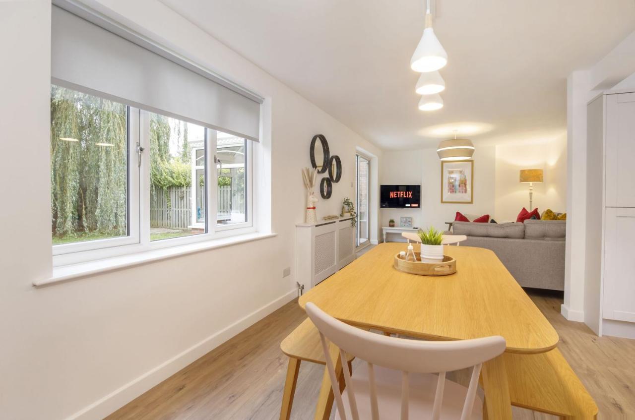 The Willows With Free Parking For 2 Cars 요크 외부 사진