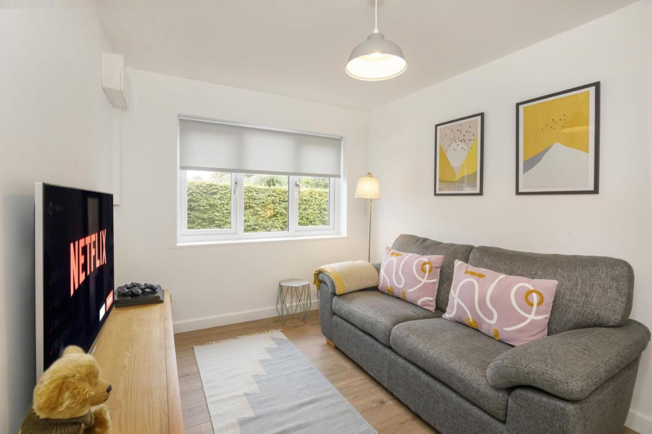 The Willows With Free Parking For 2 Cars 요크 외부 사진